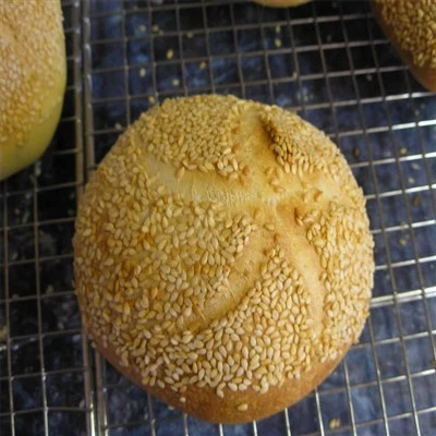 Hard Roll / Kaiser Roll töltött zsemle készítő gép